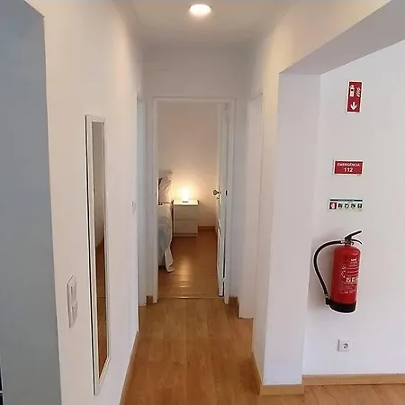 Apartment Lisboa/city/sunny Apar/metro/airport/wifi/air Cond