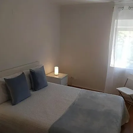 Lisboa/city/sunny Apar/metro/airport/wifi/air Cond Appartement Lissabon