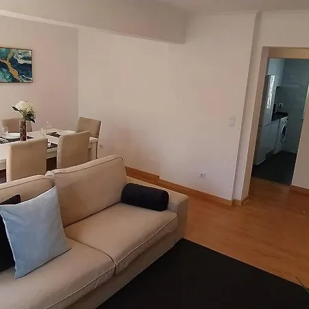 Lisboa/city/sunny Apar/metro/airport/wifi/air Cond *